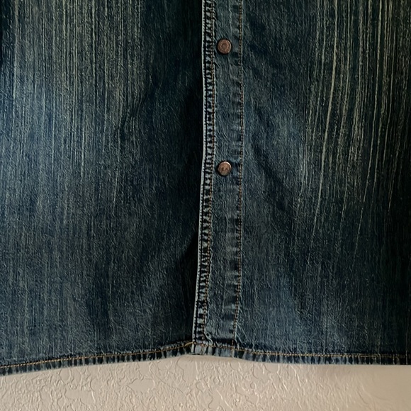 Robert Comstock Vertical Men's Blue Denim Shirt Jacket Snap Closures Distressed - Picture 4 of 16